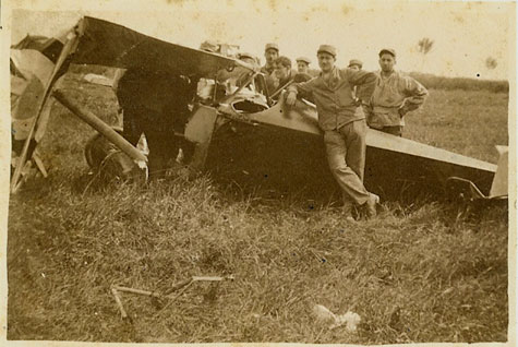 http://albindenis.free.fr/Site_escadrille/Photos3/067_Nieuport_Navarre.jpg